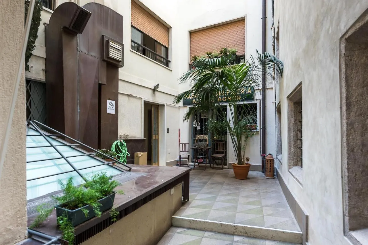 Flats4Rent Al Monte Apartman Verona Olaszország