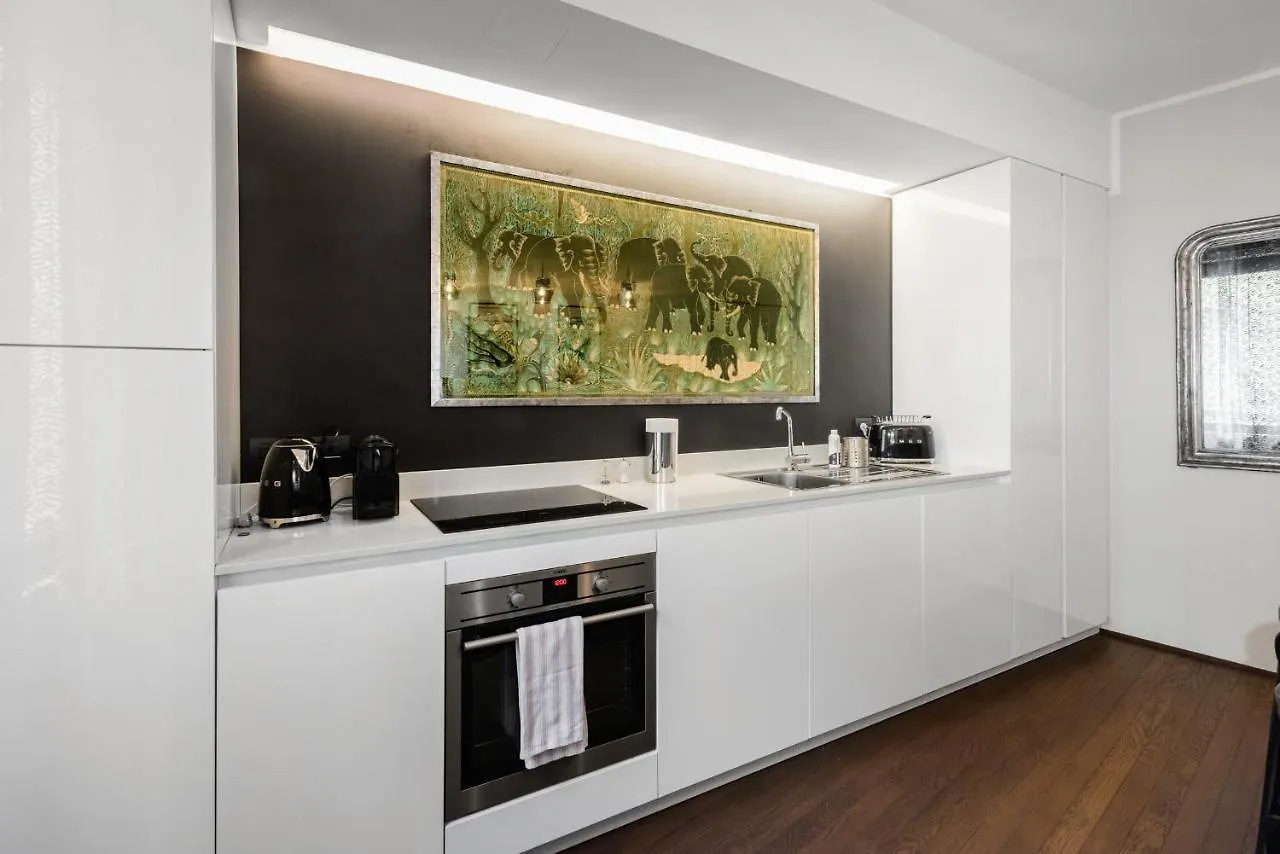 Flats4Rent Al Monte Apartman Verona